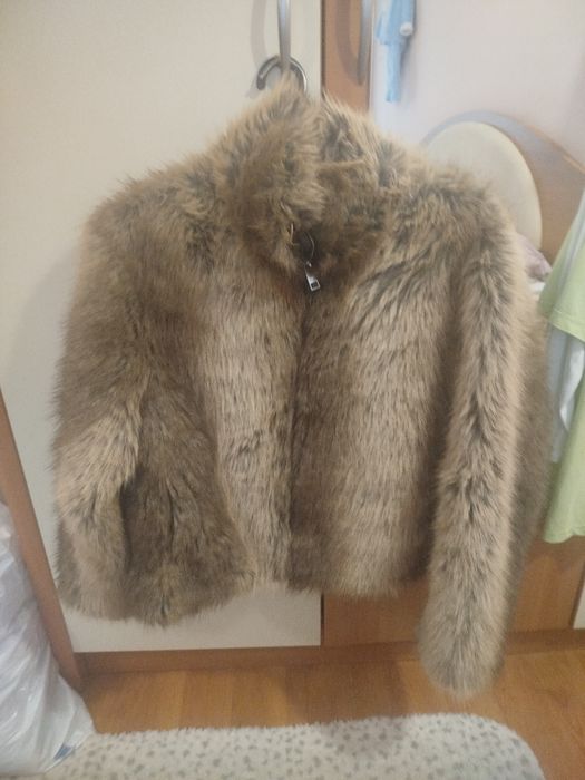 Дамско яке с косъм