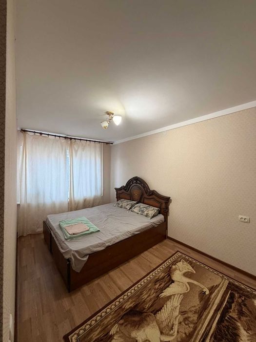 продается 3 ком район Схи