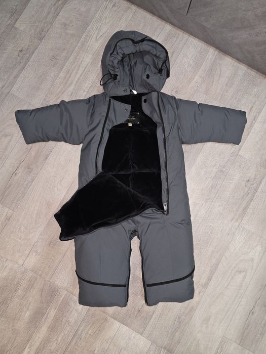 Продам детский зимний комбинезон