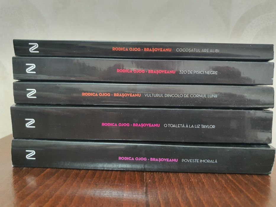 Curierul secret-Ioan Dan   si  Rodica Olog Brasoveanu  5 volume