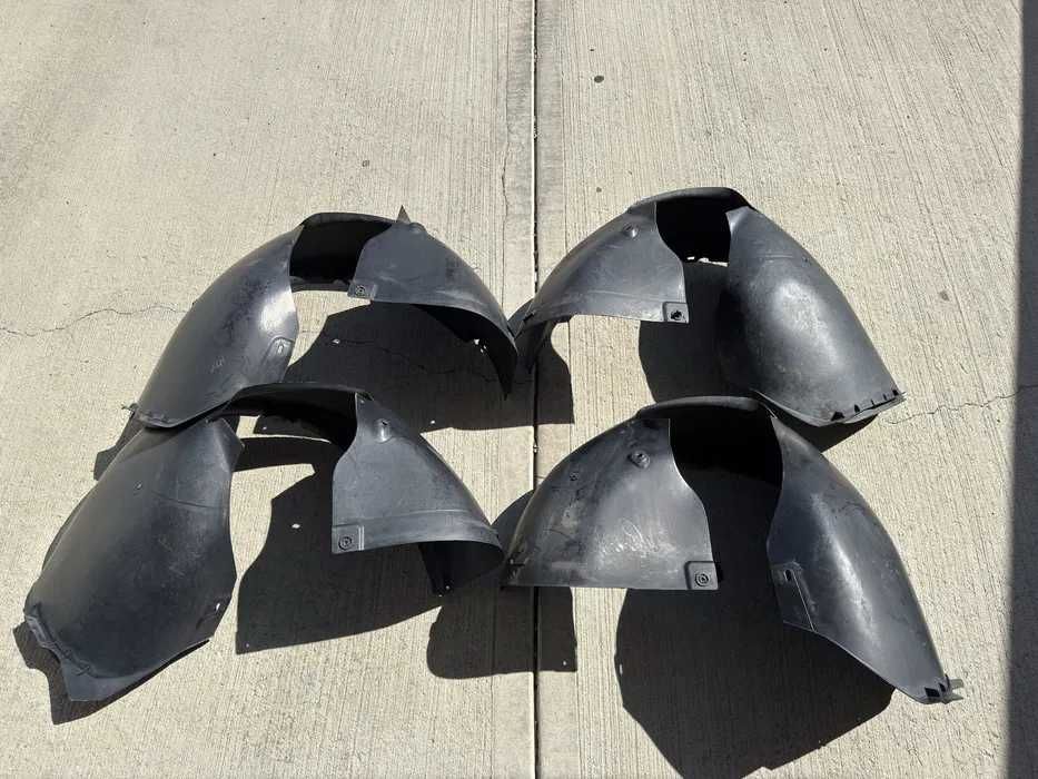 Carenaj / Carenaje roata fata Volkswagen Jetta / VW Golf 5 originale