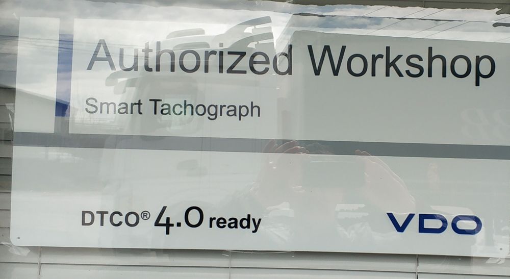 Заверка и монтаж на Тахографи.