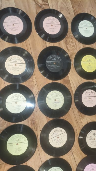 Пластинки миньоны и обычные