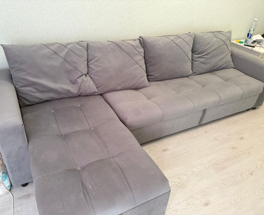 Продам диван в гостинную