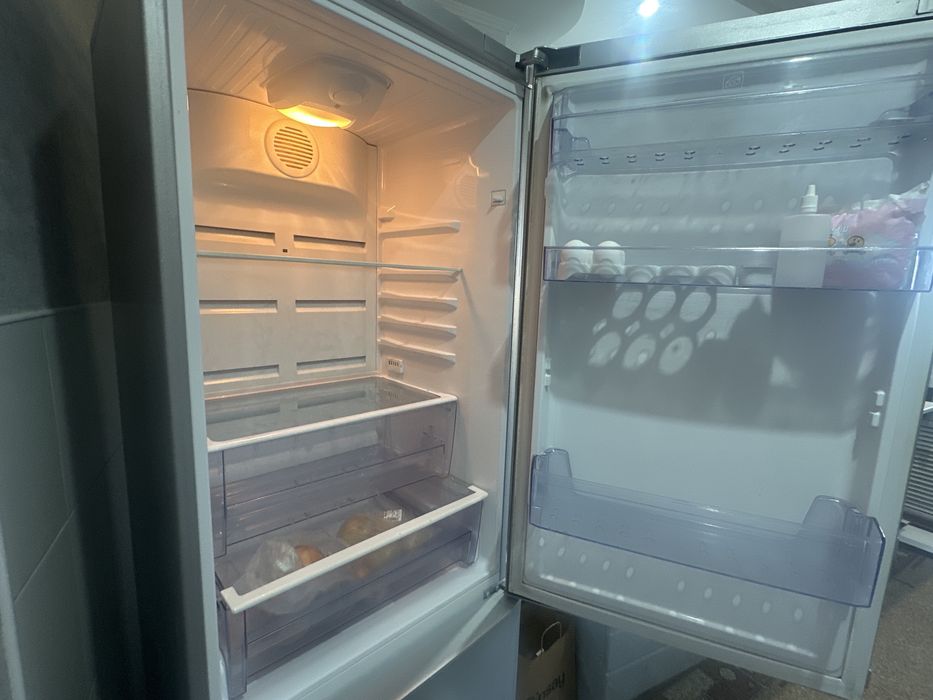 Продам холодильник Beko