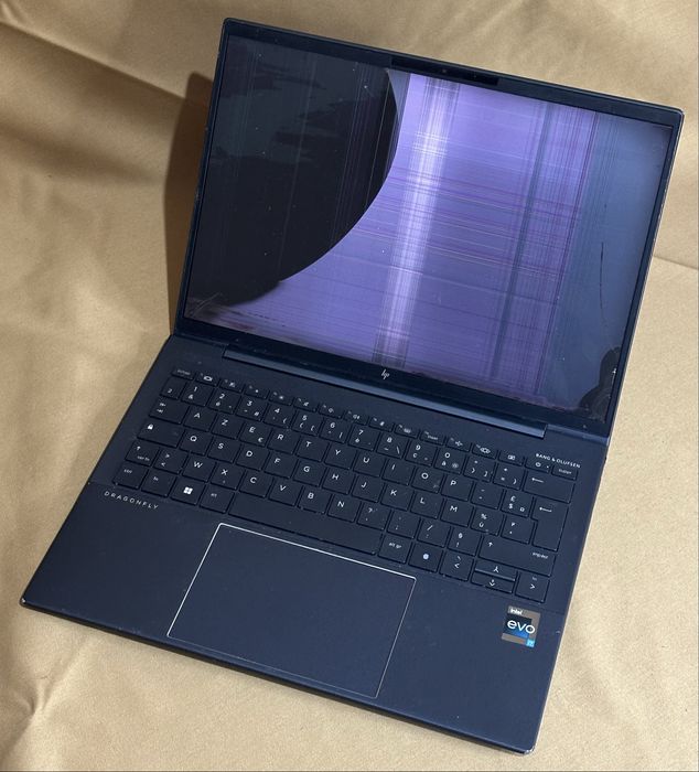 Laptop HP Elite Dragonfly G4 | i7 Gen 13 | 16GB RAM | SSD 128GB Nou | Factură! Display spart!