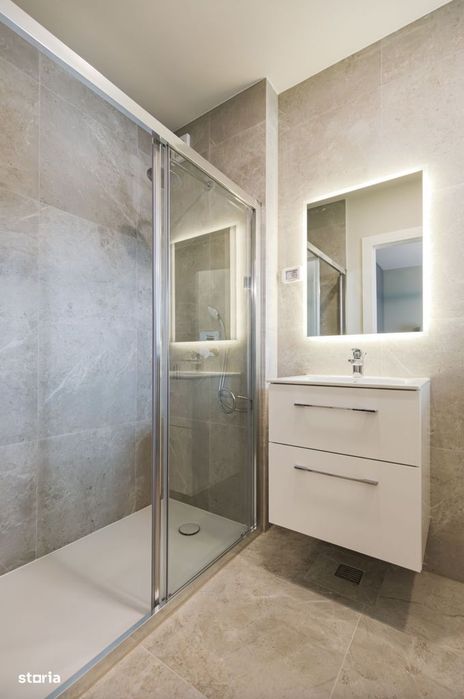 Apartament De Inchiriat Cu 3 Camere -  // Pet Friendly//100Mp Metrou