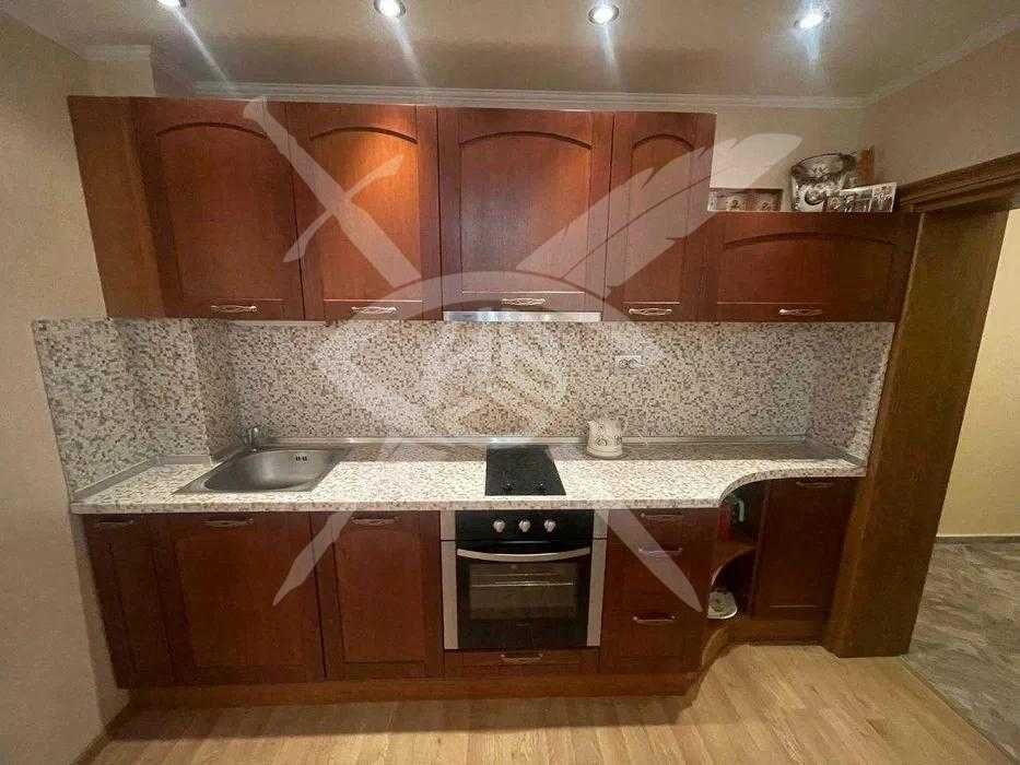 Тристаен апартамент в гр.Бургас