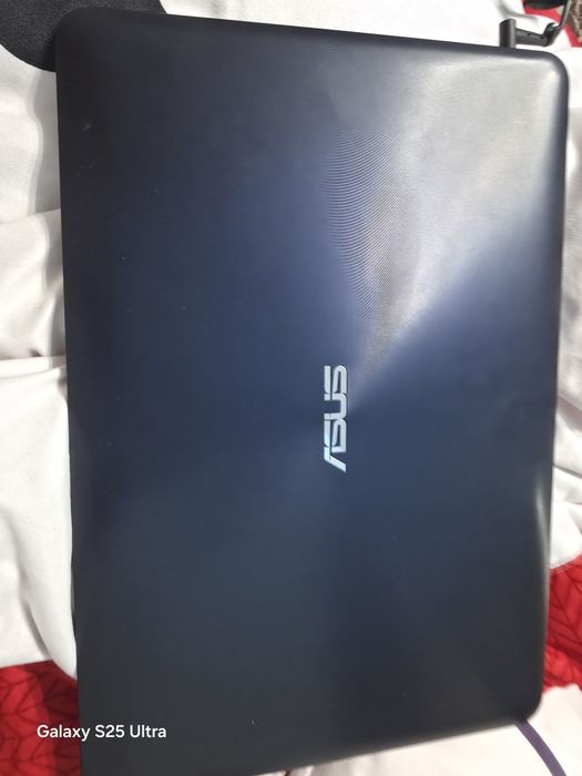 Vand laptop asus