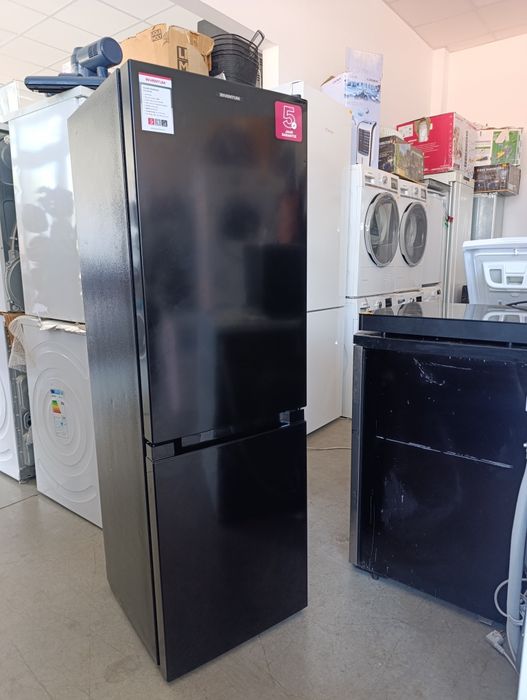 Нов !!! Хладилник и Фризер INVENTUM