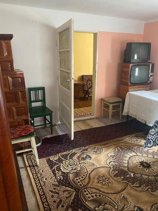 Casă de vânzare...