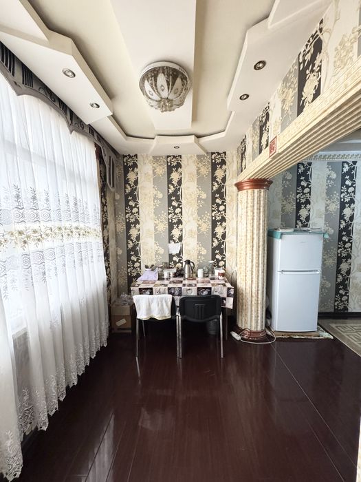 Продается 3 комнатная квартира. Массив Куйлюк-5. Сергелийский район.