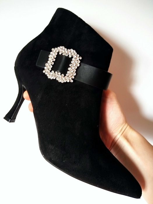 Botine din imitatie de piele intoarsa