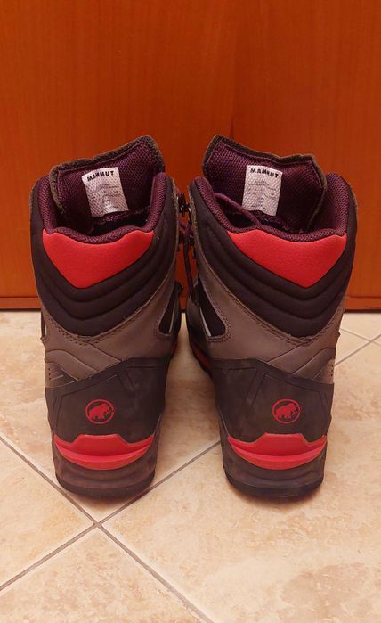 Туристически обувки MAMMUT Kento Advanced High GTX