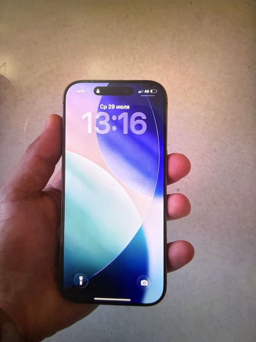 Iphone 16 pro в идияльном состаяние 256gb