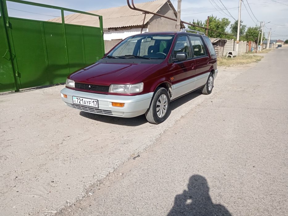 Продам авто спейс вагон