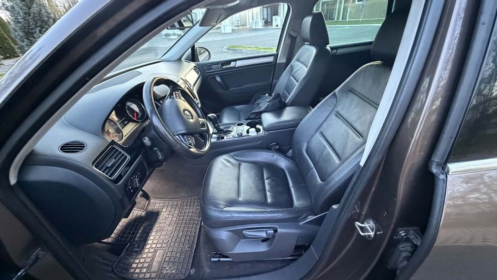 Vw Touareg 3.0Tdi 204cp 2014.05/Km reali / Accept orice test /Variante 12500€‼️Proprietar/km reali