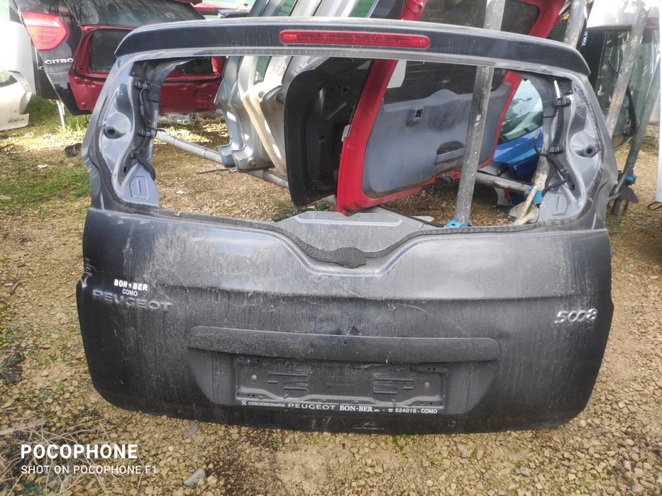 Врата багажник Peugeot 5008 / Пежо 5008 Със Забележки!!