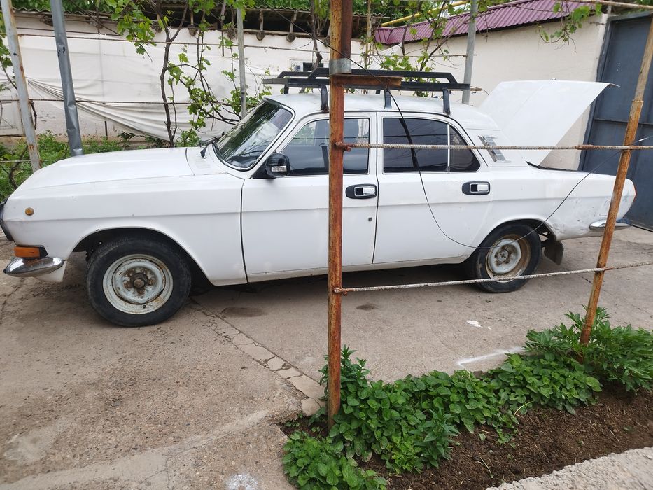 2410 volga sotiladiiiii