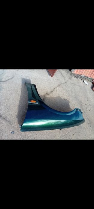 Продавам ляв калник от Опел Вектра Б