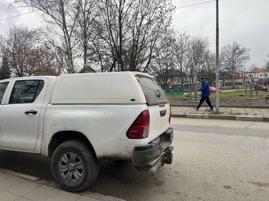 Хардтоп toyota hilux