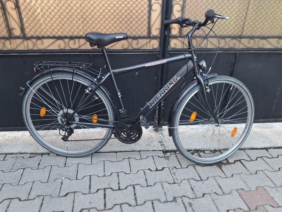 Vind bicicleta  foarte buna