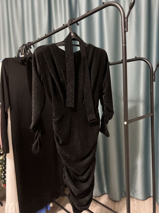 Всё по 3900 тенге