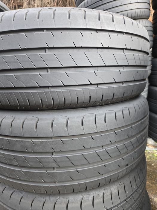 4бр. 235 50 19 Goodyear летни.