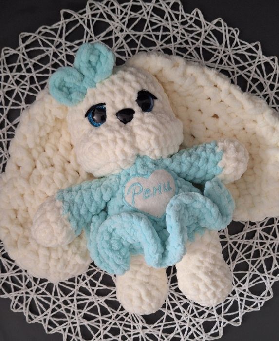 Малки плетени играчки. Зайче, мече, коте, бобър