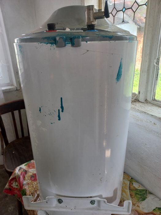 Продавам бойлер.