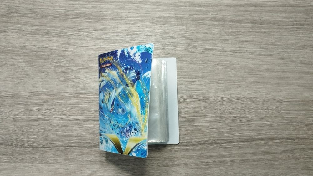 Colecție cartonașe Pokemon