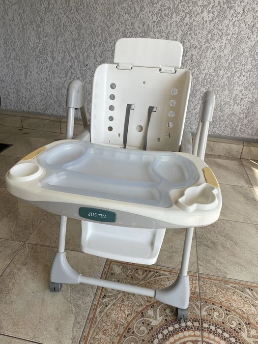 Детский стульчик для кормления