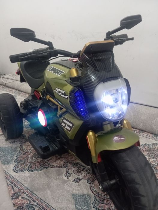 Bolalar uchun elektro motosilik