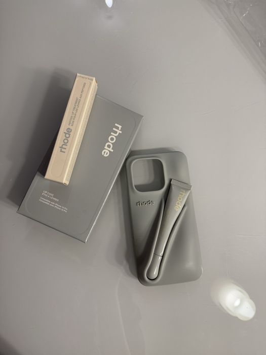 Кейс и балсам Rhode iPhone 15 Pro