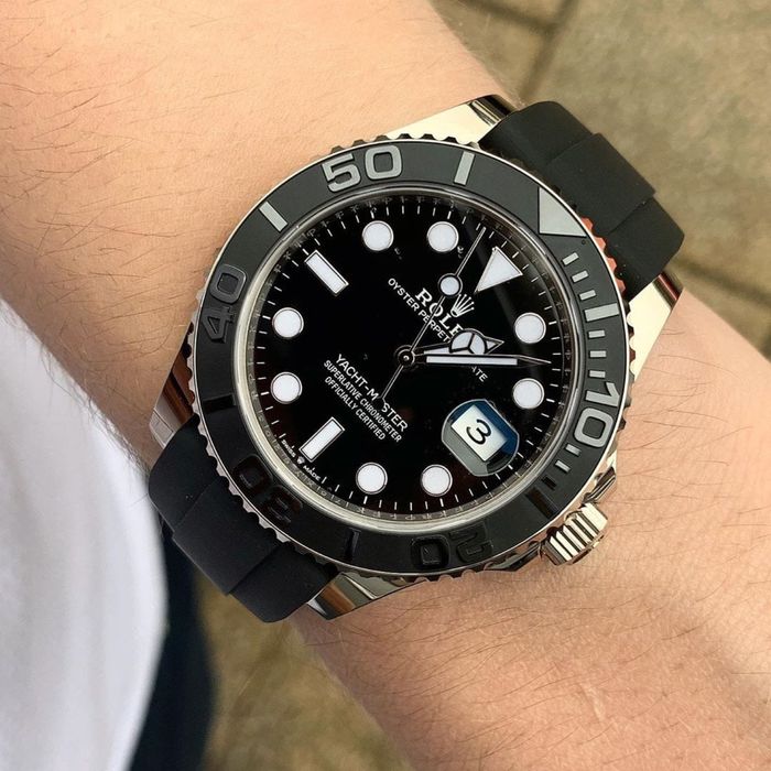 Rolex Yacht - Master Black 42,mm rubber