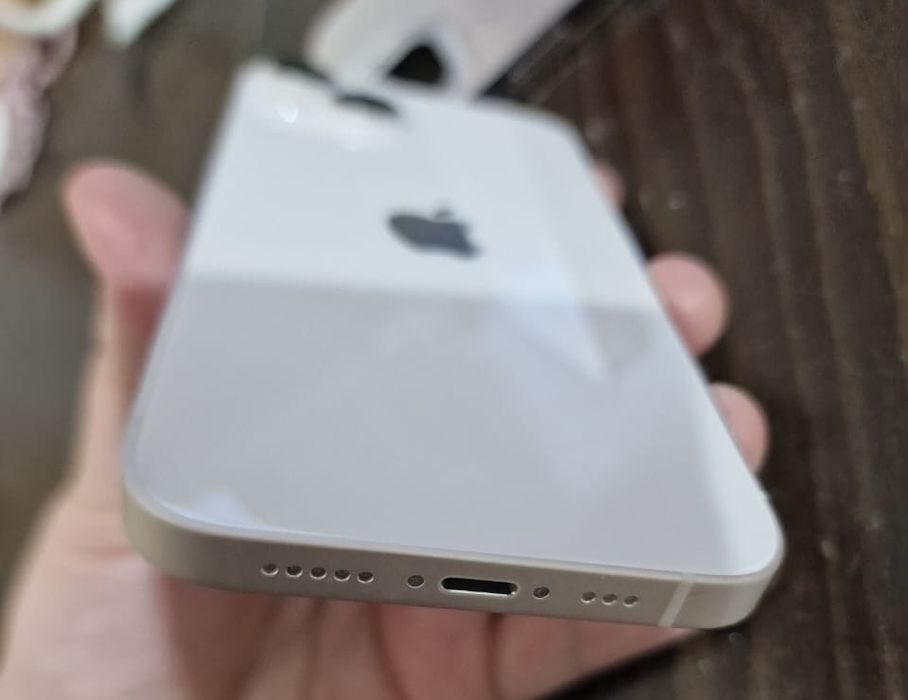 Телефон айфон 14