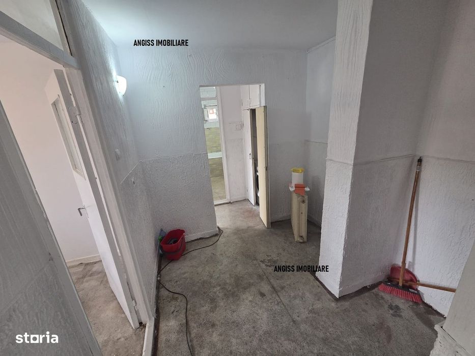 APARTAMENT 2 CAMERE Str. Podgoriilor ---Etaj.3