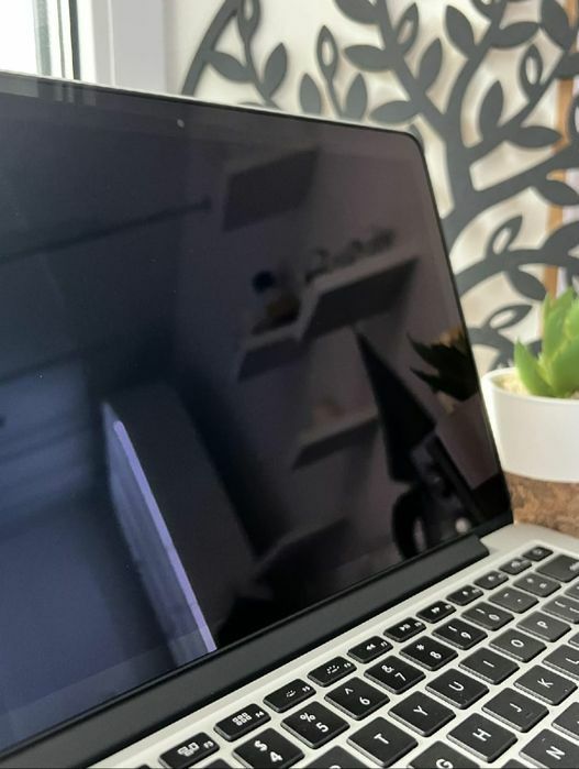 Macbook Pro 13 Early 2015