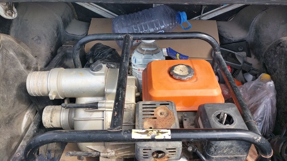 Водяной насос бензиновый