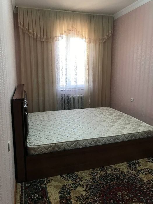 Uy sotiladi srochno 3xona