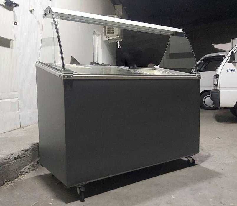 Витринный морозильник UGUR UDD 400 для мороженого