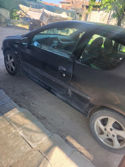 Пежо 206 на части