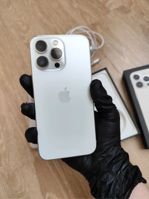 Продам Iphone 13 pro White 256gb