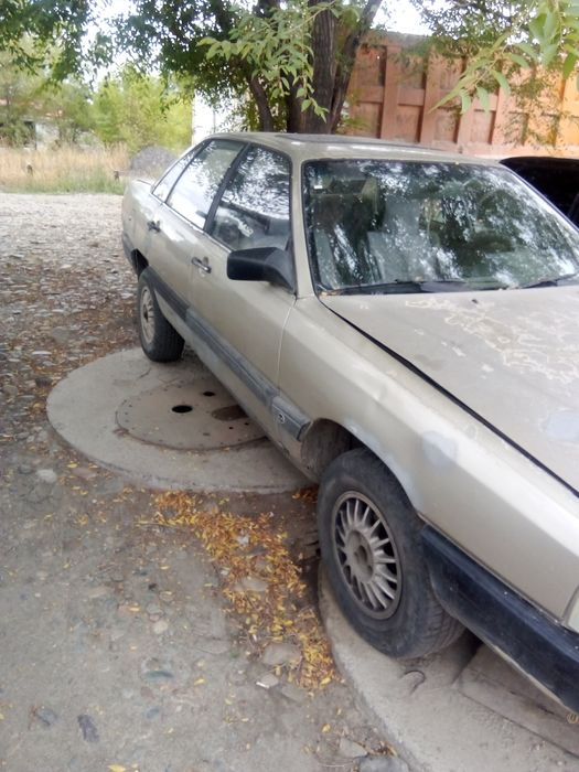 Продам две ауди 100