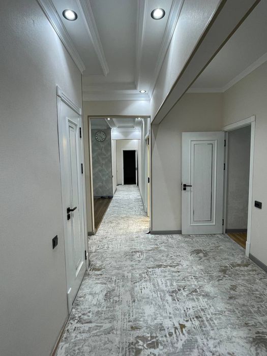 Банковский кирпичний квартира