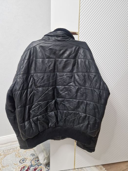 Продам мужские куртки