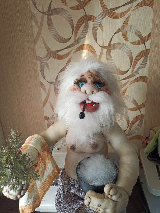 Кукла ручной работы.