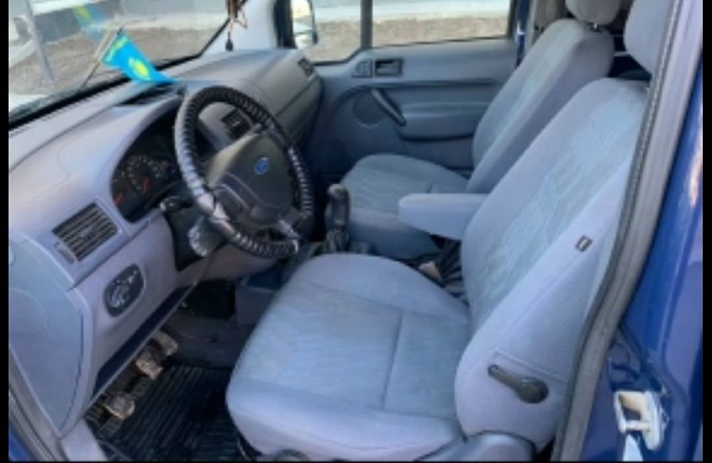 Ford Tourneo Connect 2007 1.8 tdci 8 мест