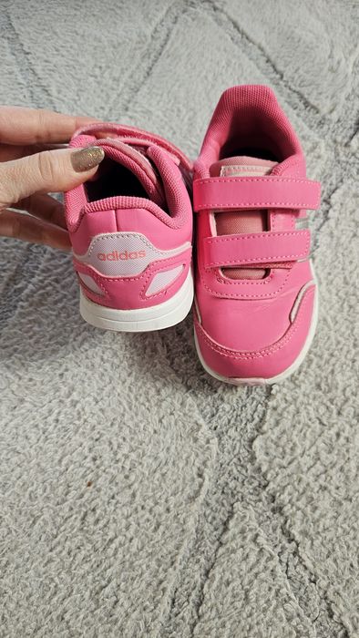 Маратонки за момиче