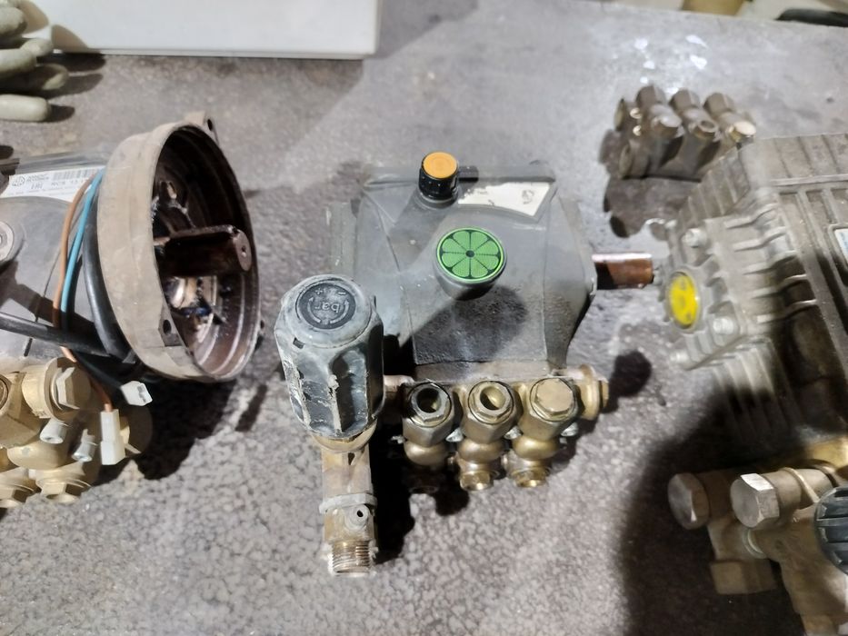 Продам насос высокого давления